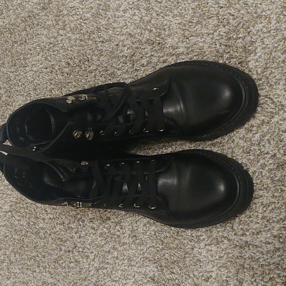 Madden Girl boots